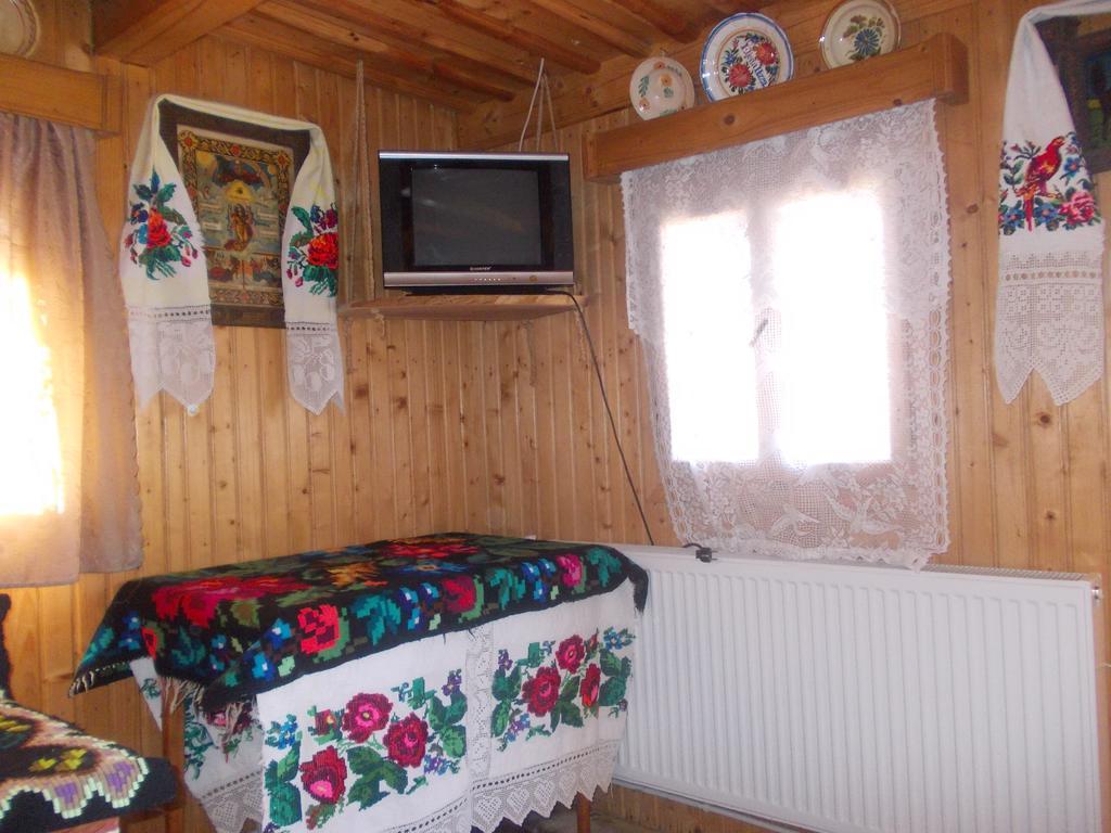 Pensiunea La Gorgan Vadu Izei Quarto foto